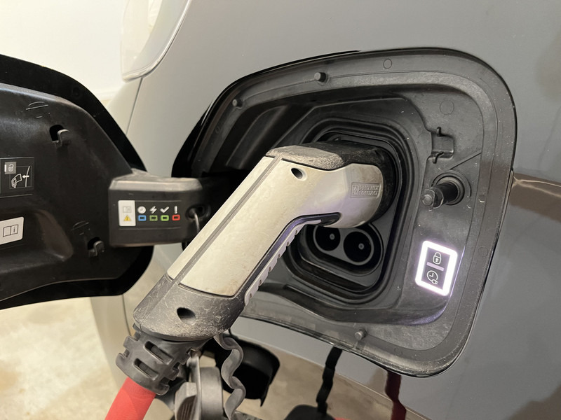 Легковой фургон, Электрический фургон Peugeot e-Expert L2 Premium 75 kWh Servicebus / Van den Born Inrichting / 100% Elektrisch / Airco / Camera / Cruise Control / Navigatie / CarPlay / 12.400 KM !!: фото 18