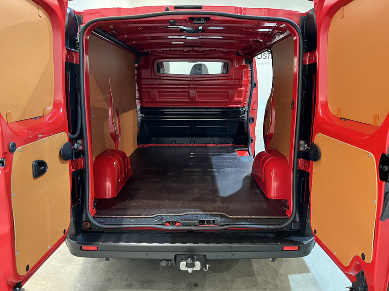 Renault Trafic 2.0 dCi 170 PK L1H1 / Euro 6 / Airco / Cruise Control / PDC / CarPlay / Navigatie / Trekhaak / LED / 3-Zits - Легковой фургон: фото 5 Renault Trafic 2.0 dCi 170 PK L1H1 / Euro 6 / Airco / Cruise Control / PDC / CarPlay / Navigatie / Trekhaak / LED / 3-Zits - Легковой фургон: фото 5