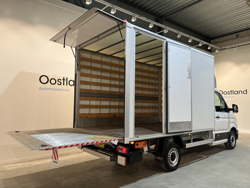 Volkswagen Crafter 35 2.0 TDI L3 140 PK Bakwagen / Dhollandia Laadklep / Euro 6 / Meubelbak / Zijdeur / Airco / CarPlay / Navigatie / Cruise Control / 3-Zits / 70.000 KM !! - Малотоннажный фургон: фото 2 Volkswagen Crafter 35 2.0 TDI L3 140 PK Bakwagen / Dhollandia Laadklep / Euro 6 / Meubelbak / Zijdeur / Airco / CarPlay / Navigatie / Cruise Control / 3-Zits / 70.000 KM !! - Малотоннажный фургон: фото 2