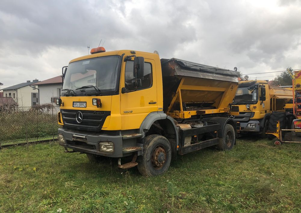Mercedes-Benz Mercedes Axor 4x4 2006 1829 piaskarka solarka rama - Снегоуборочная машина: фото 3 Mercedes-Benz Mercedes Axor 4x4 2006 1829 piaskarka solarka rama - Снегоуборочная машина: фото 3