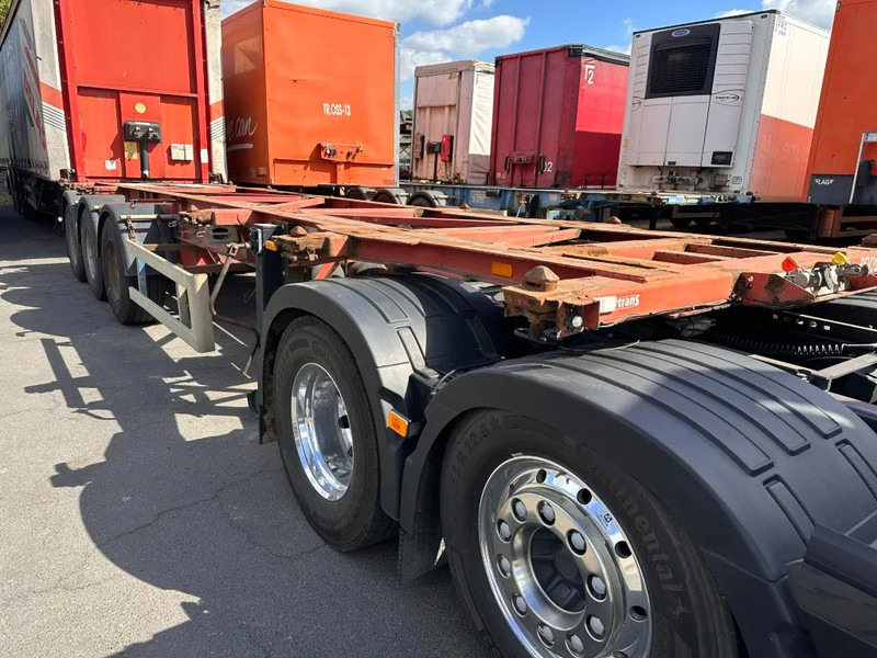 DESOT 3 x containerchassis 20-30ft - Полуприцеп-контейнеровоз/ Сменный кузов: фото 2 DESOT 3 x containerchassis 20-30ft - Полуприцеп-контейнеровоз/ Сменный кузов: фото 2
