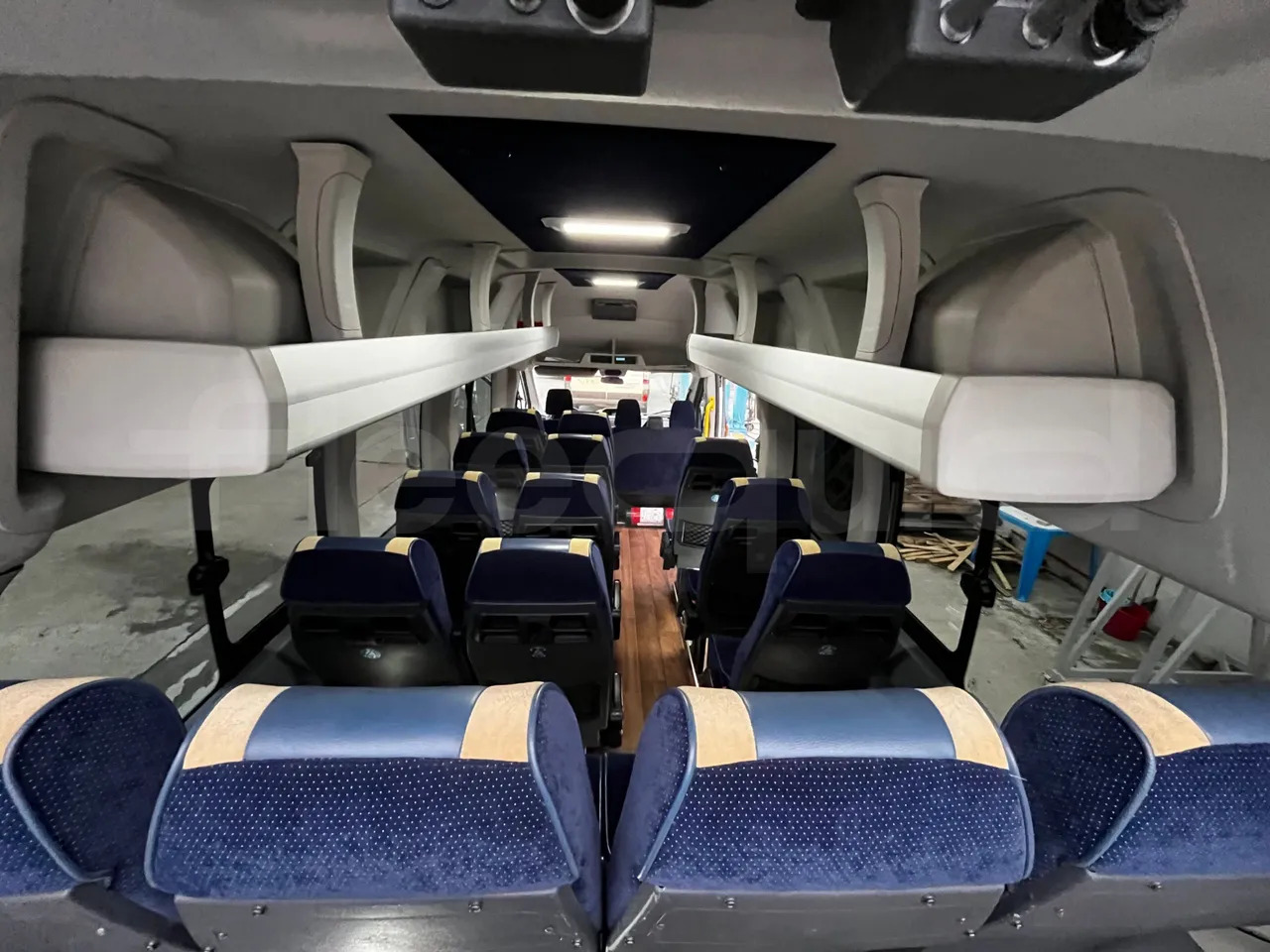 Микроавтобус, Пассажирский фургон Ford Transit: фото 29 Микроавтобус, Пассажирский фургон Ford Transit: фото 29