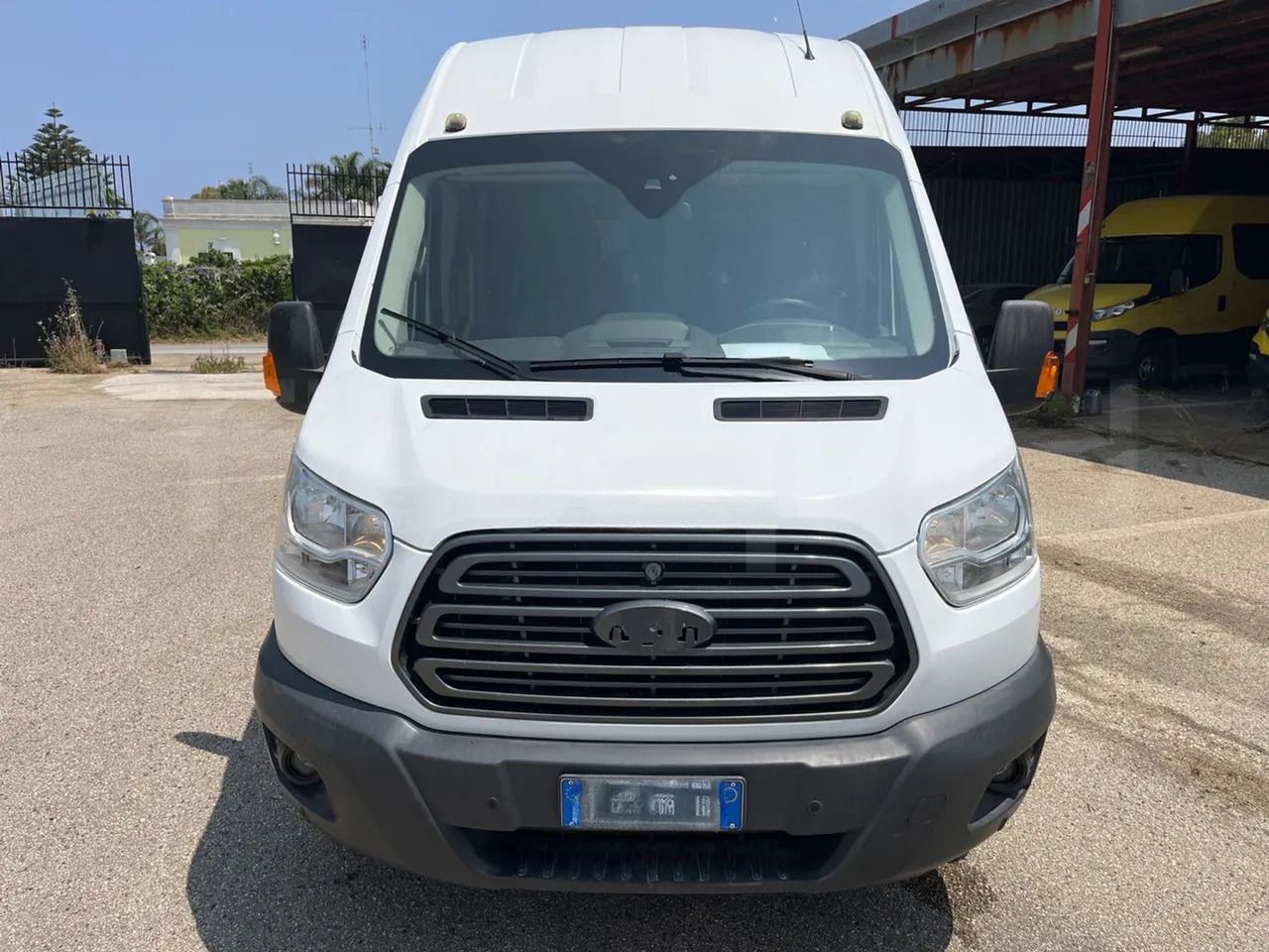 Ford Transit - Пригородный автобус: фото 2 Ford Transit - Пригородный автобус: фото 2