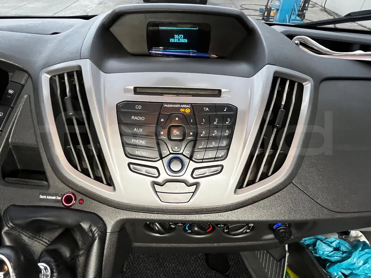 Микроавтобус, Пассажирский фургон Ford Transit: фото 20 Микроавтобус, Пассажирский фургон Ford Transit: фото 20