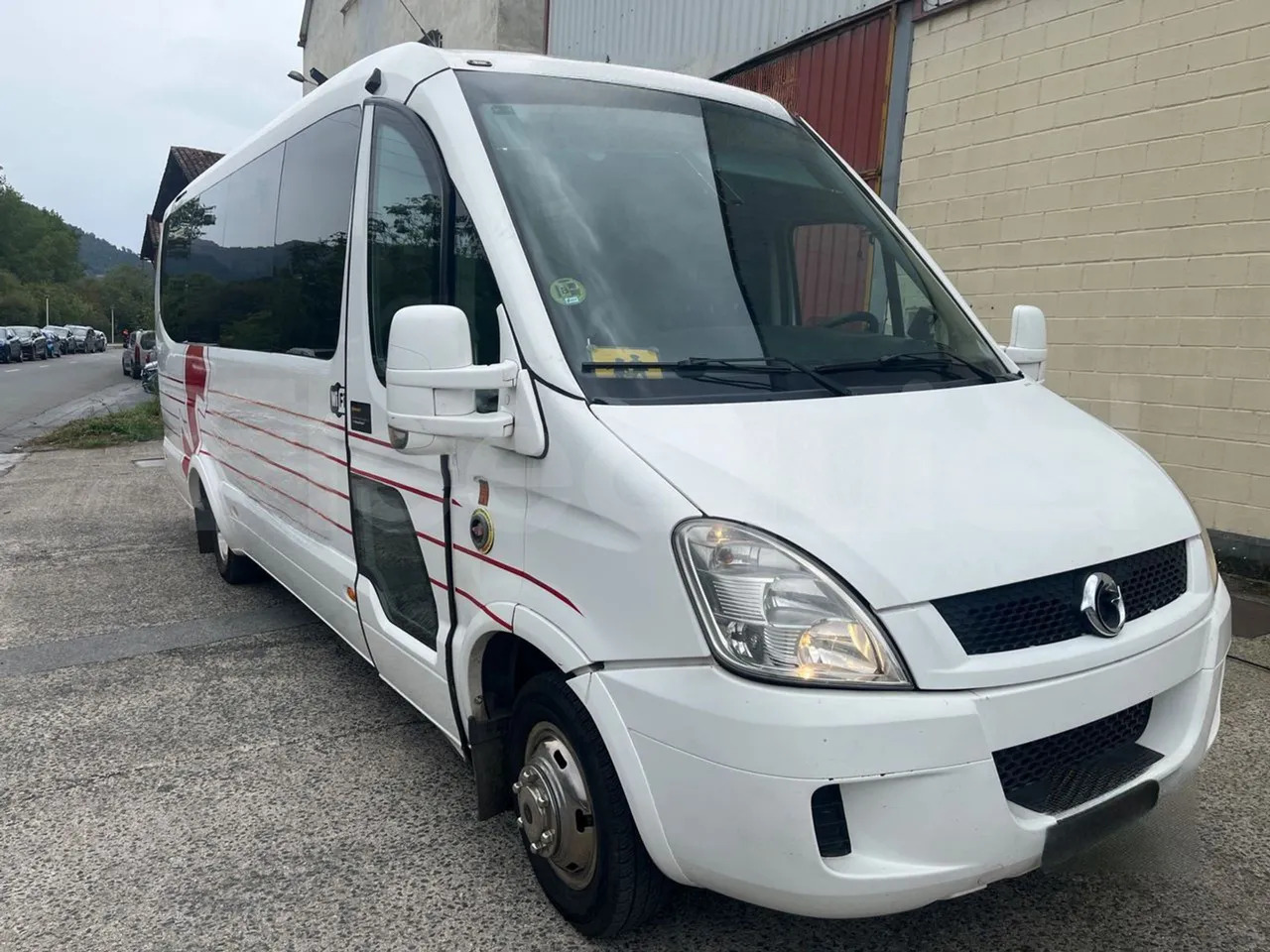 Iveco A50C17 - Микроавтобус, Пассажирский фургон: фото 1 Iveco A50C17 - Микроавтобус, Пассажирский фургон: фото 1