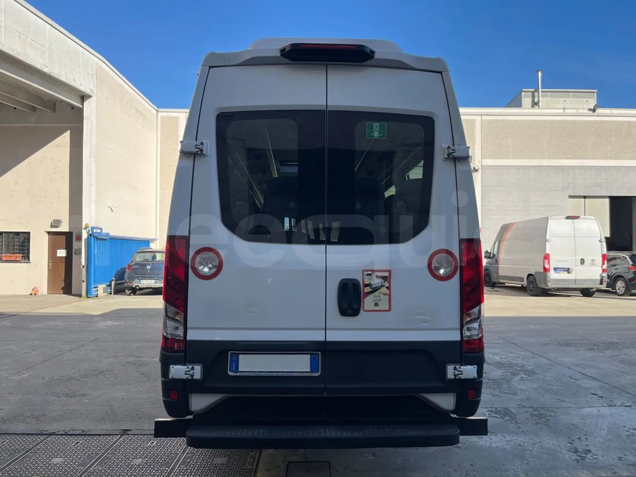 Iveco Daily - Микроавтобус, Пассажирский фургон: фото 5 Iveco Daily - Микроавтобус, Пассажирский фургон: фото 5