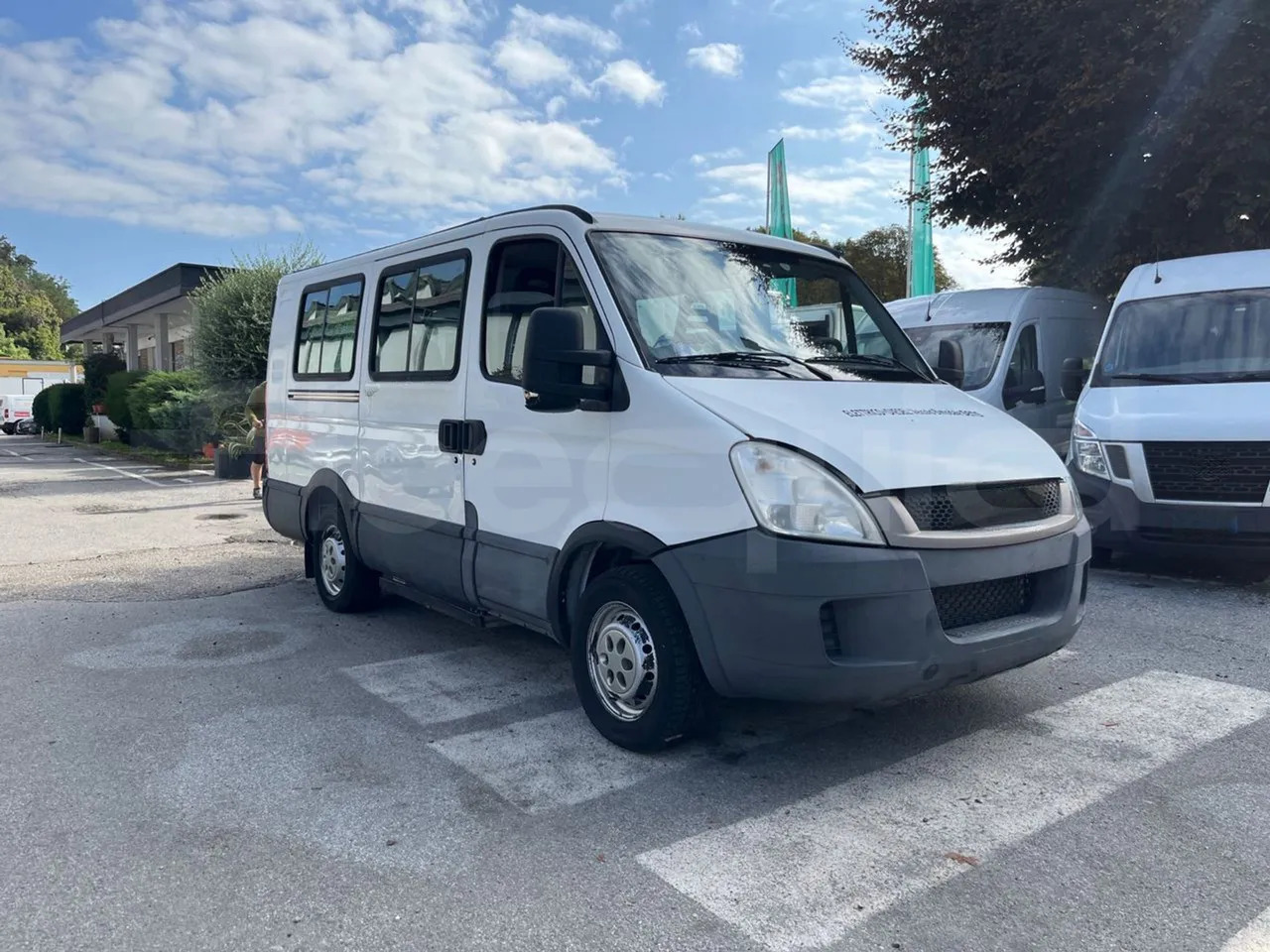Iveco Daily - Микроавтобус, Пассажирский фургон: фото 1 Iveco Daily - Микроавтобус, Пассажирский фургон: фото 1