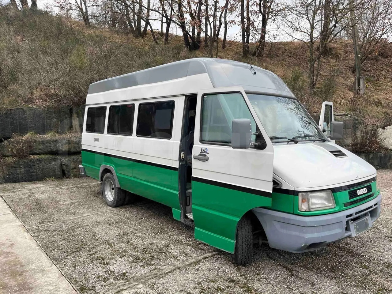 Iveco Daily - Микроавтобус, Пассажирский фургон: фото 5 Iveco Daily - Микроавтобус, Пассажирский фургон: фото 5