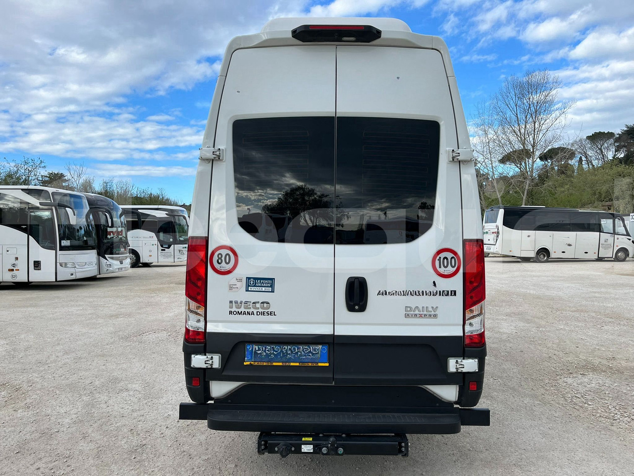Iveco Daily - Микроавтобус, Пассажирский фургон: фото 5 Iveco Daily - Микроавтобус, Пассажирский фургон: фото 5