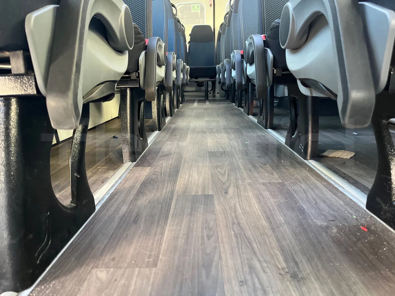 Микроавтобус, Пассажирский фургон Iveco Daily: фото 38