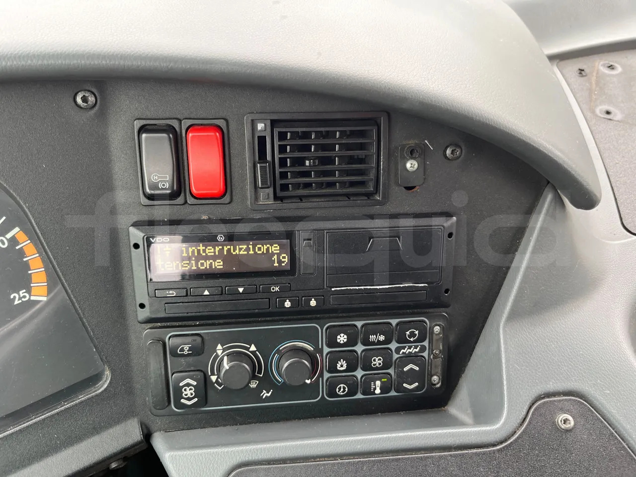 Городской автобус Mercedes-Benz Integro: фото 27