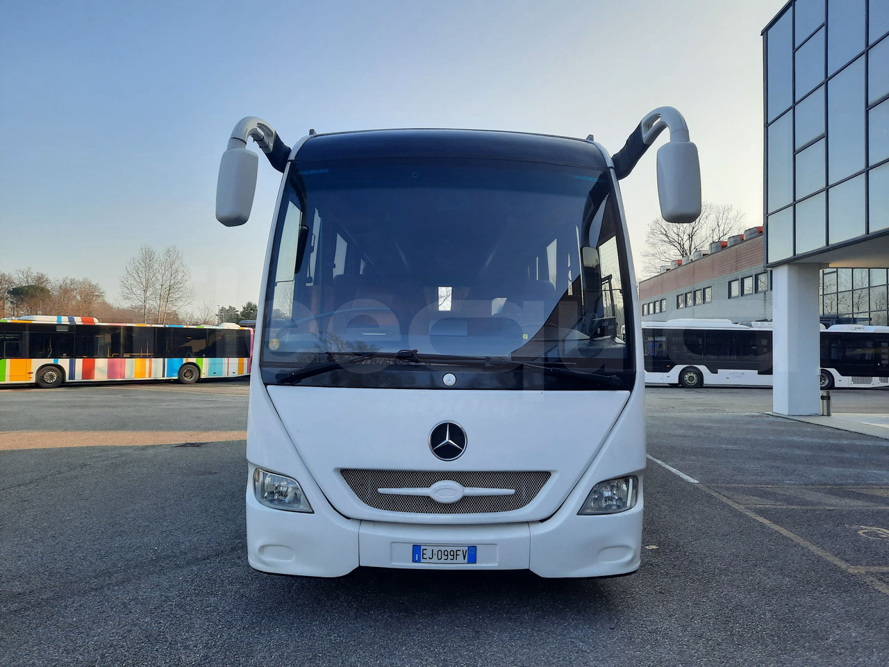 Mercedes-Benz MB1022 - Туристический автобус: фото 2 Mercedes-Benz MB1022 - Туристический автобус: фото 2