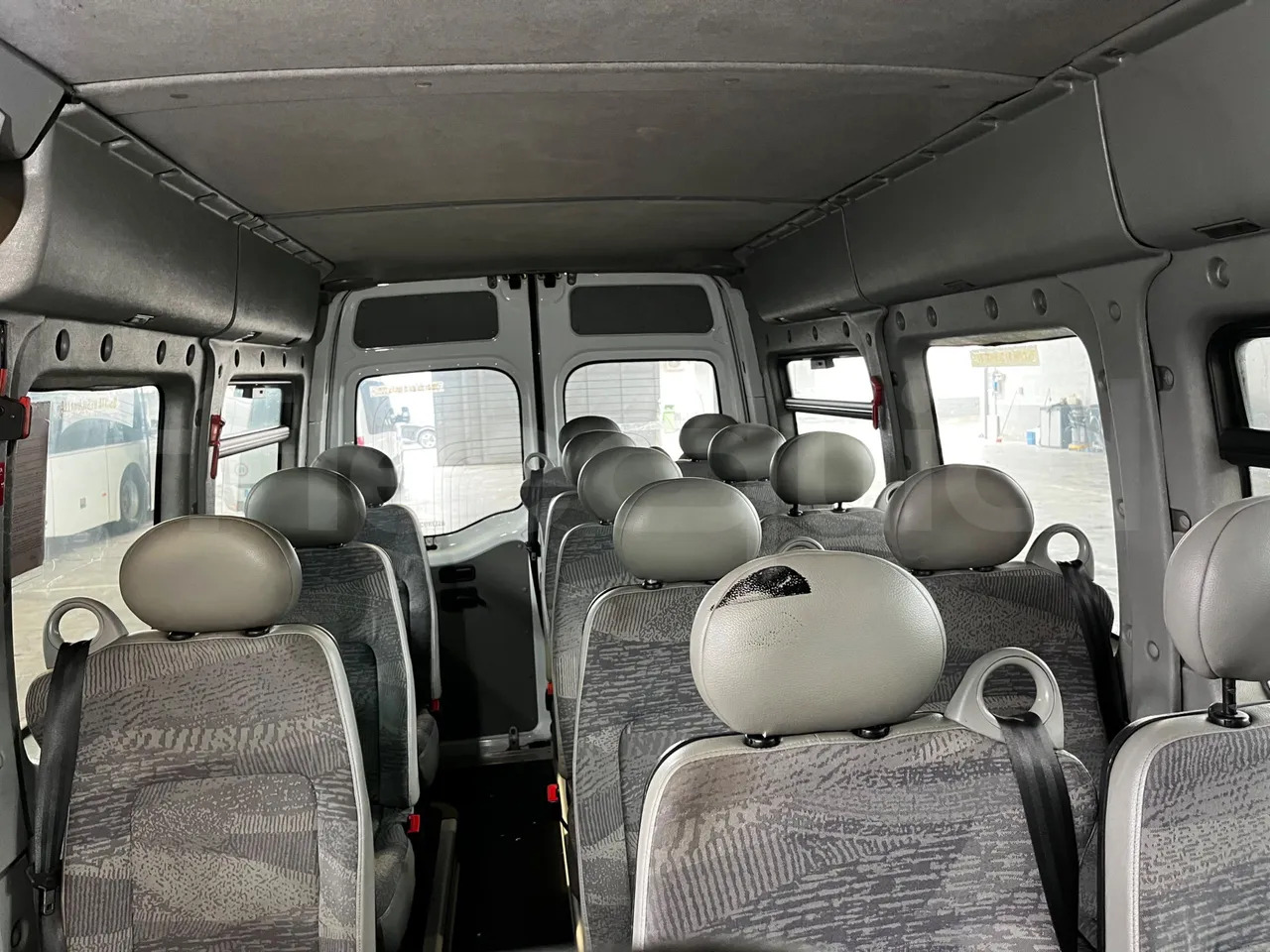 Микроавтобус, Пассажирский фургон Renault Master: фото 34 Микроавтобус, Пассажирский фургон Renault Master: фото 34