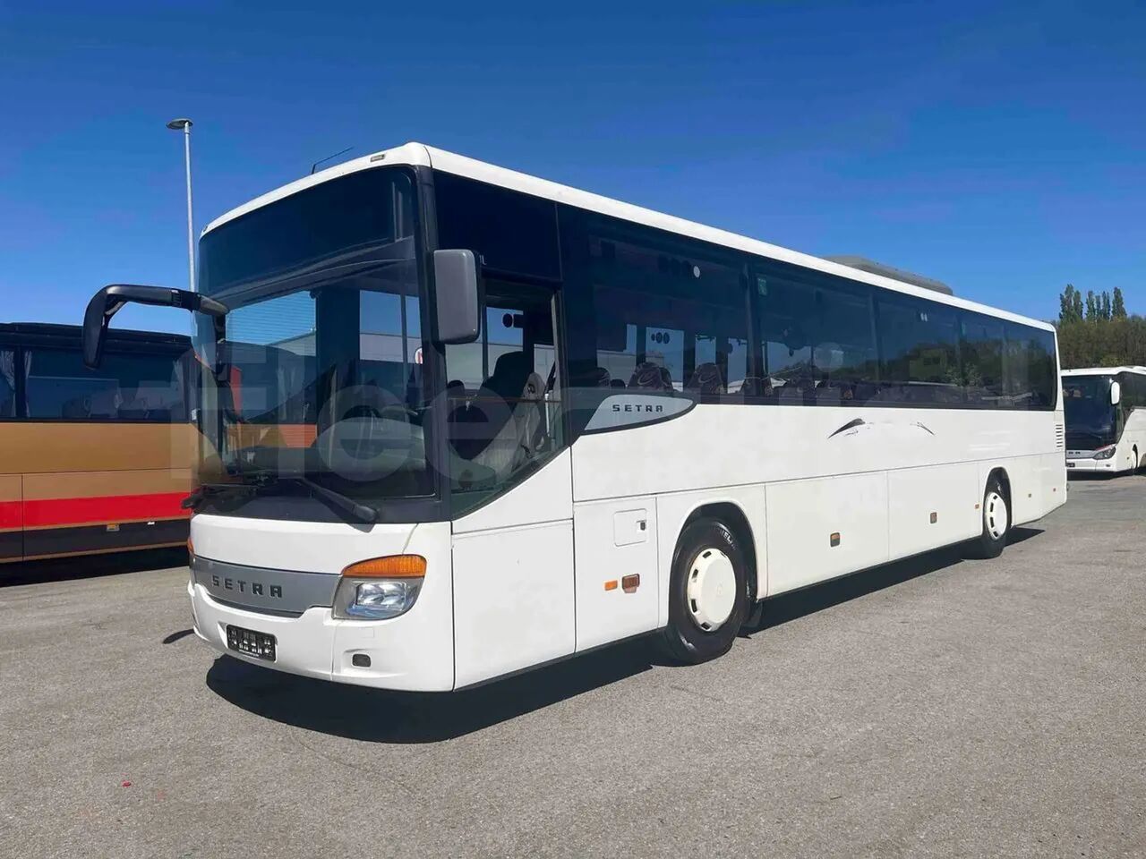 Setra S415 - Пригородный автобус: фото 2 Setra S415 - Пригородный автобус: фото 2
