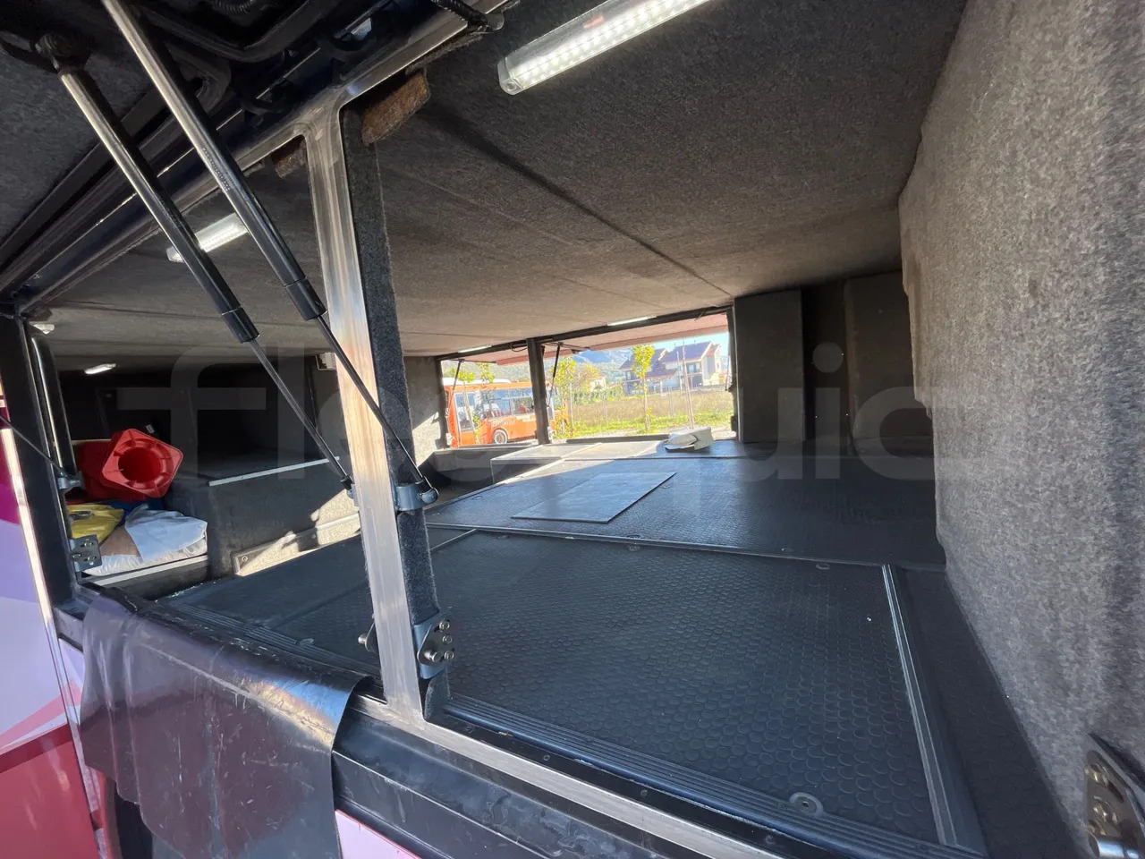 Двухэтажный автобус Van Hool Astromega: фото 8