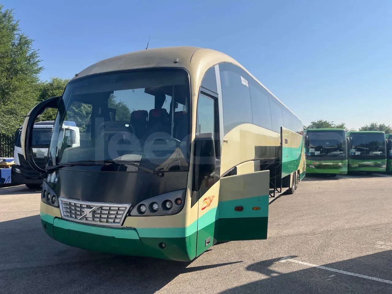 Volvo B12B - Туристический автобус: фото 4 Volvo B12B - Туристический автобус: фото 4