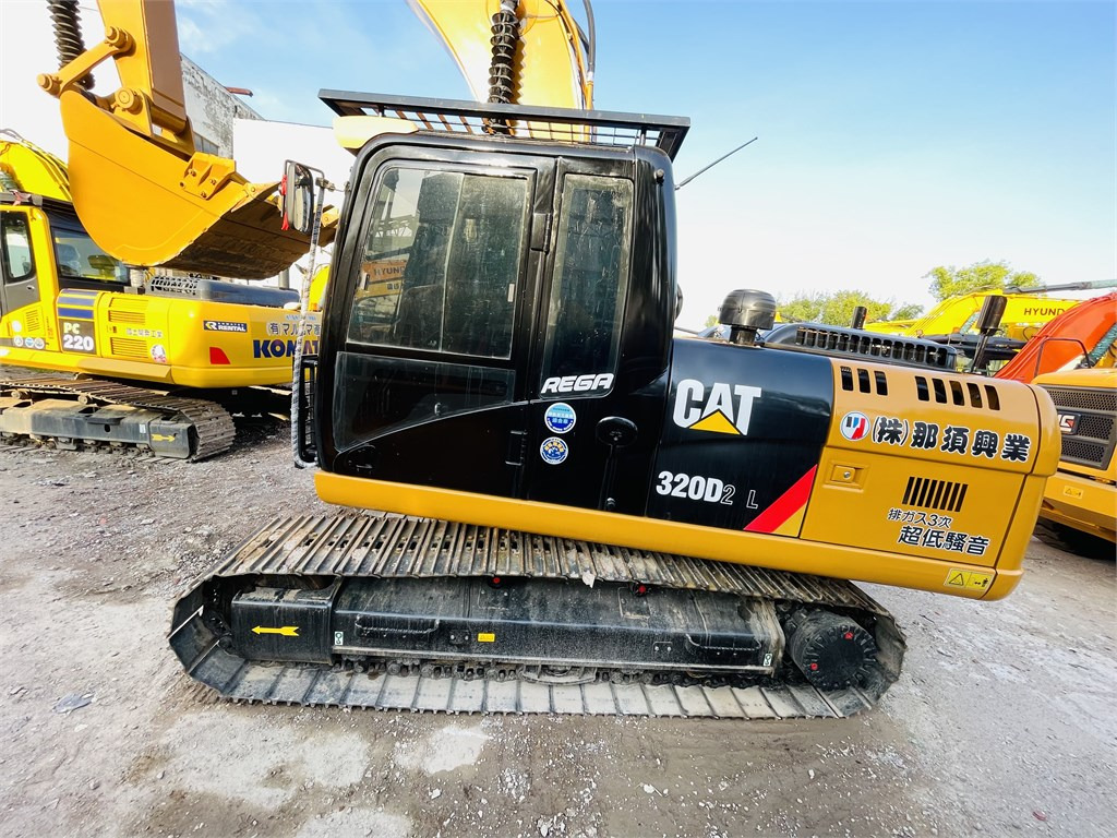 CAT 320D2 L - Экскаватор: фото 5 CAT 320D2 L - Экскаватор: фото 5