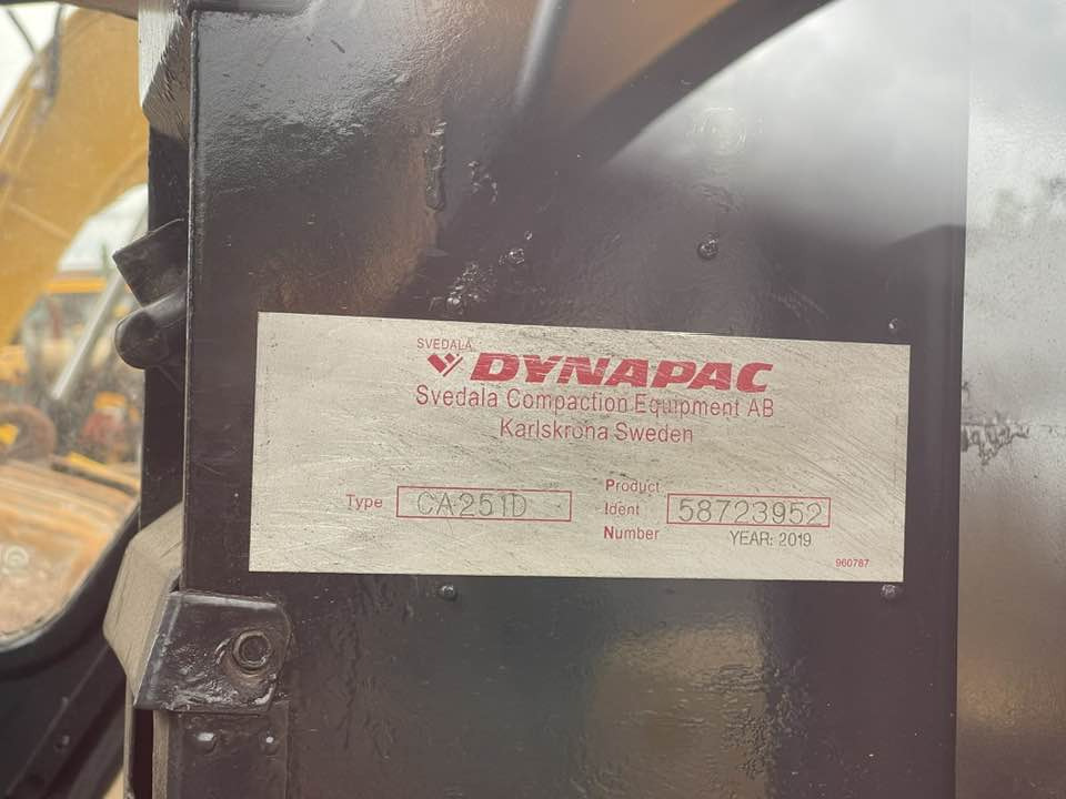 Dynapac Dynapac CA251D HASH - Дорожный каток: фото 5 Dynapac Dynapac CA251D HASH - Дорожный каток: фото 5