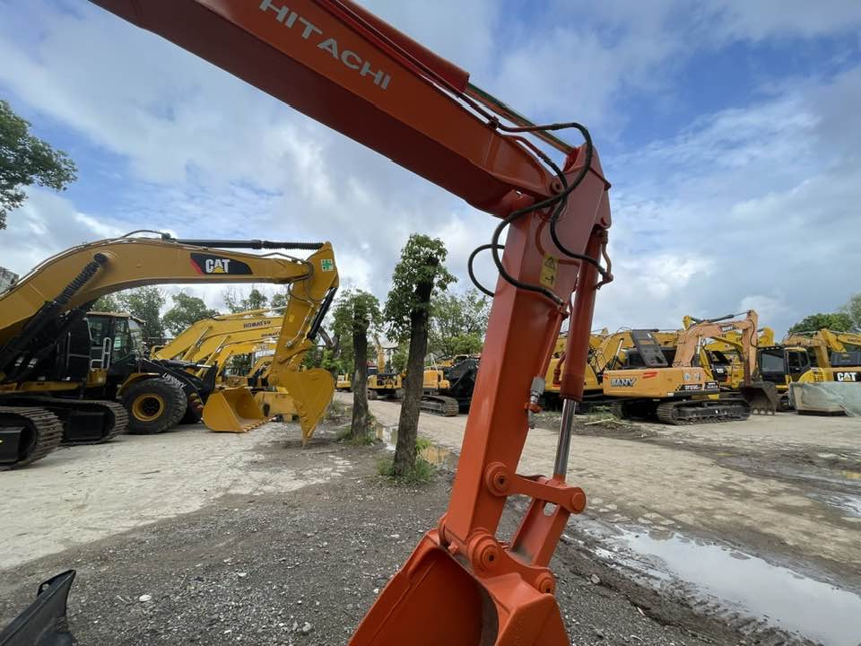 Hitachi ZAXIS 75 - Мини-экскаватор: фото 5 Hitachi ZAXIS 75 - Мини-экскаватор: фото 5