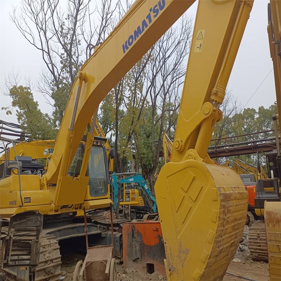 Komatsu PC 450 - Гусеничный экскаватор: фото 2 Komatsu PC 450 - Гусеничный экскаватор: фото 2