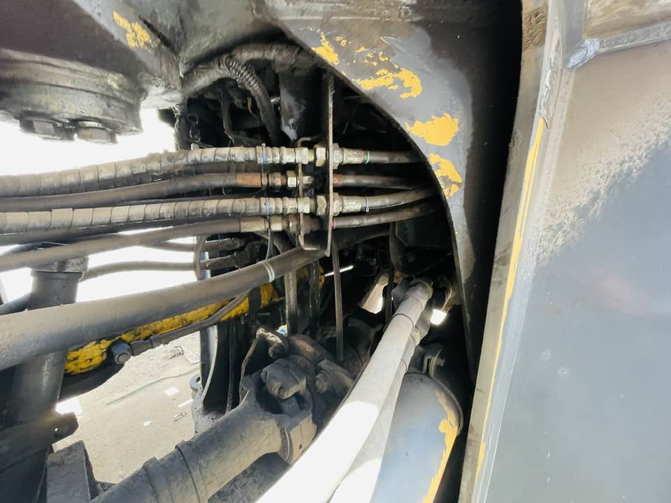 Komatsu WA500-8 - Колёсный погрузчик: фото 3 Komatsu WA500-8 - Колёсный погрузчик: фото 3