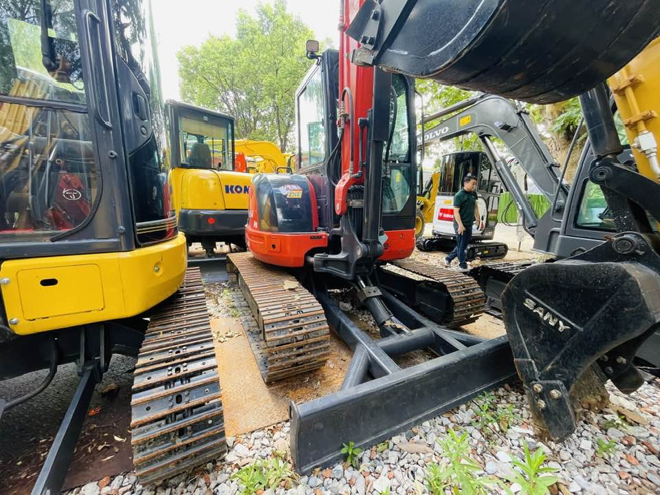 Kubota U55-4 - Мини-экскаватор: фото 2 Kubota U55-4 - Мини-экскаватор: фото 2