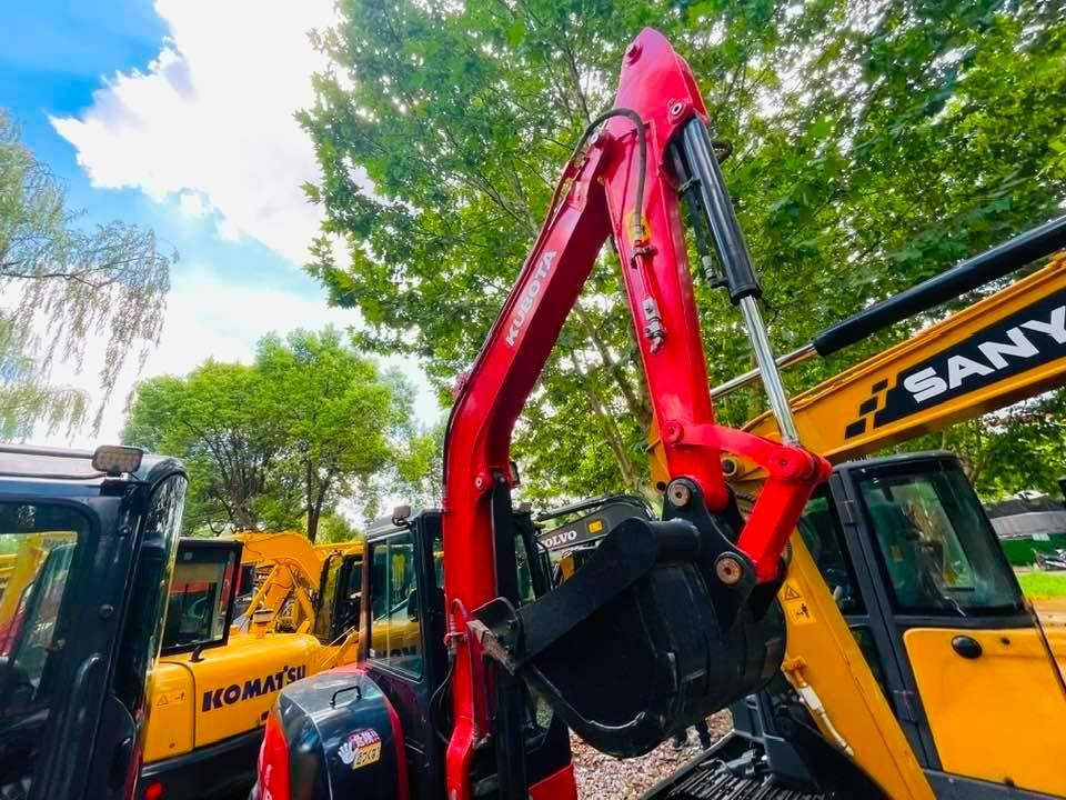 Kubota U55-4 - Мини-экскаватор: фото 3 Kubota U55-4 - Мини-экскаватор: фото 3