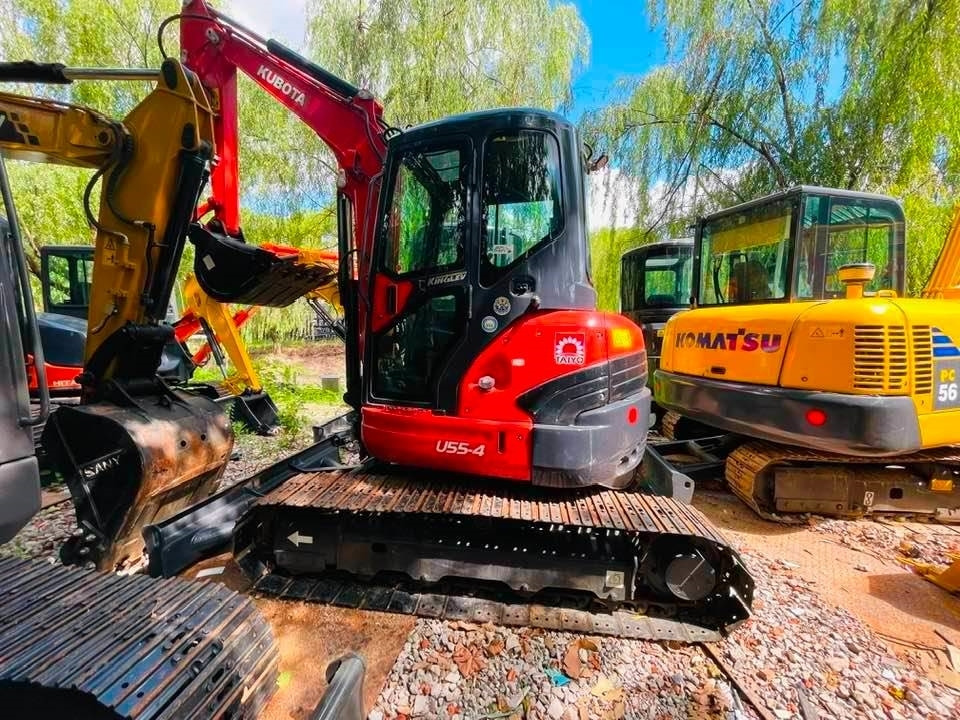 Kubota U55-4 - Мини-экскаватор: фото 1 Kubota U55-4 - Мини-экскаватор: фото 1
