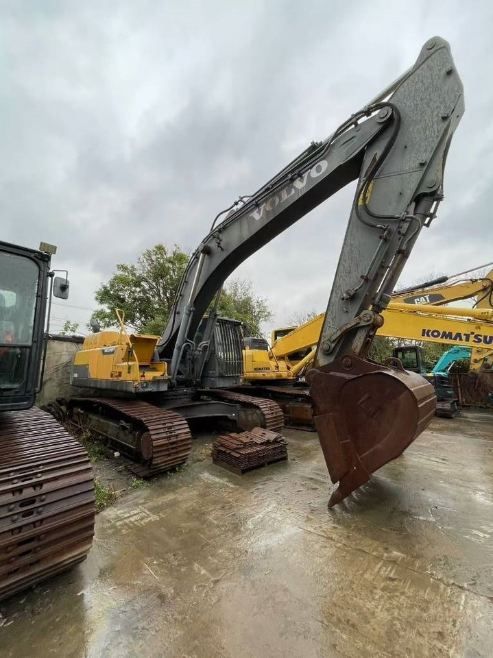 Volvo EC 380 DL - Гусеничный экскаватор: фото 1 Volvo EC 380 DL - Гусеничный экскаватор: фото 1