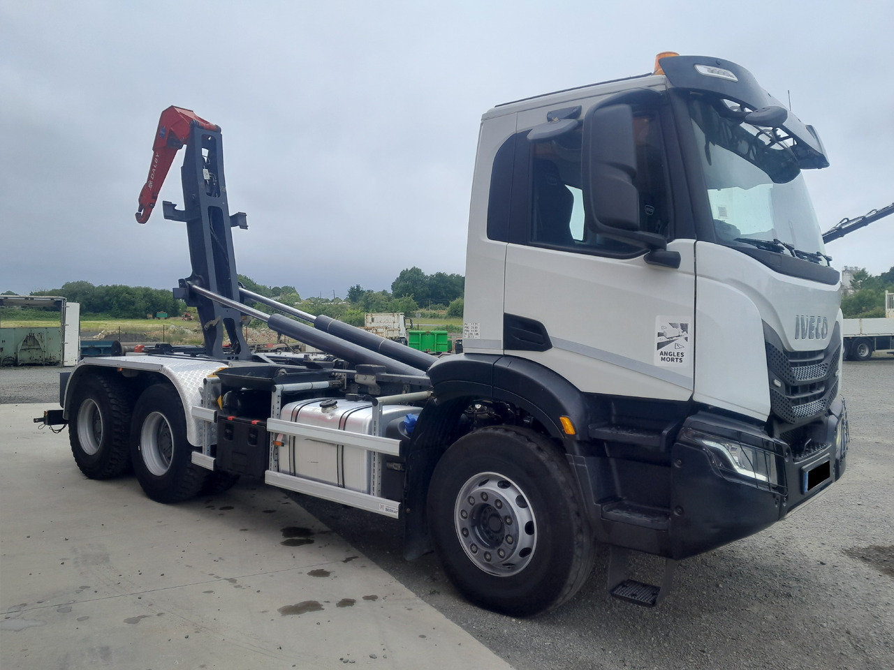 IVECO - Крюковой мультилифт: фото 2 IVECO - Крюковой мультилифт: фото 2