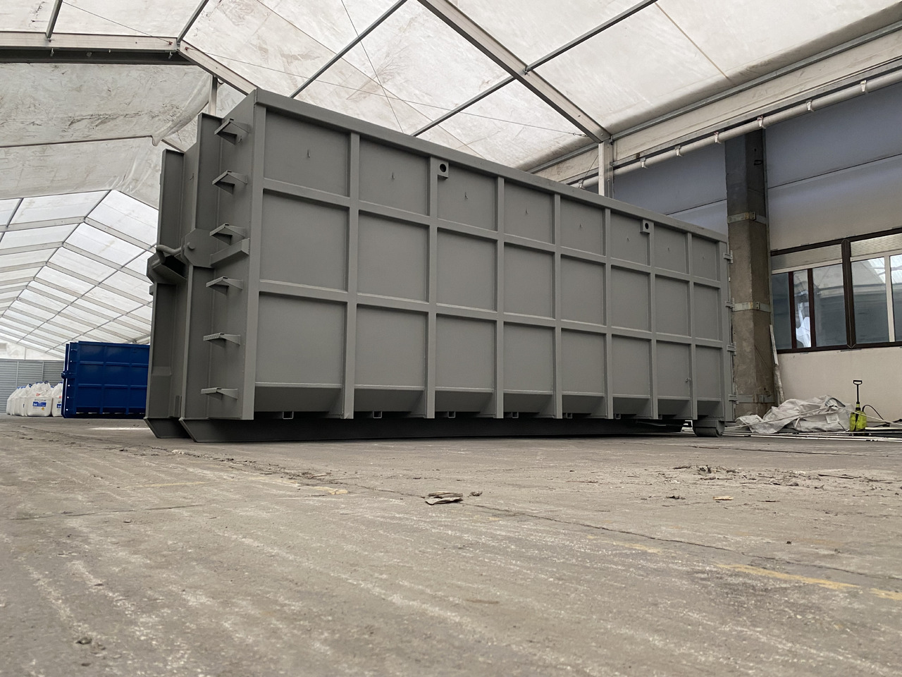 Metal-K Container/Abrollcontainer KP40SW - Контейнер для мультилифта: фото 5 Metal-K Container/Abrollcontainer KP40SW - Контейнер для мультилифта: фото 5