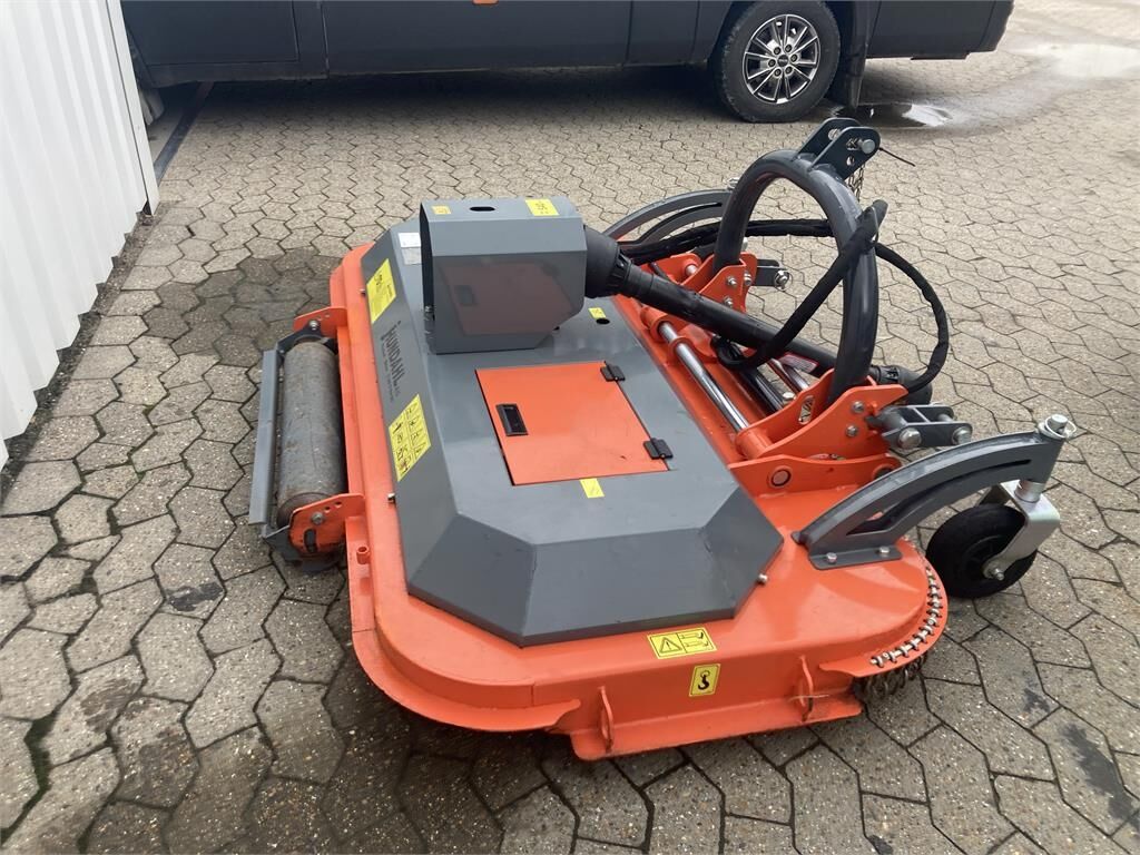 Dk-Tec ROTORKLIPPER 180CM G - Косилка: фото 2 Dk-Tec ROTORKLIPPER 180CM G - Косилка: фото 2