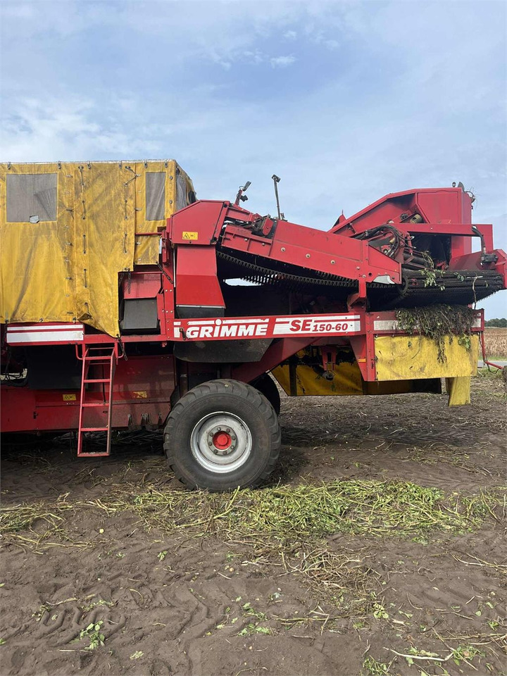 Grimme 150-60 NB HJULTRÆK - Картофелеуборочный комбайн: фото 2 Grimme 150-60 NB HJULTRÆK - Картофелеуборочный комбайн: фото 2