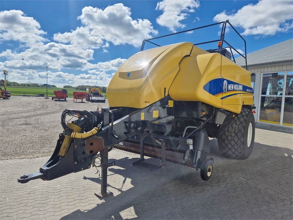 New Holland BB9090 + POMI VOGN - Пресс-подборщик тюковый: фото 2 New Holland BB9090 + POMI VOGN - Пресс-подборщик тюковый: фото 2