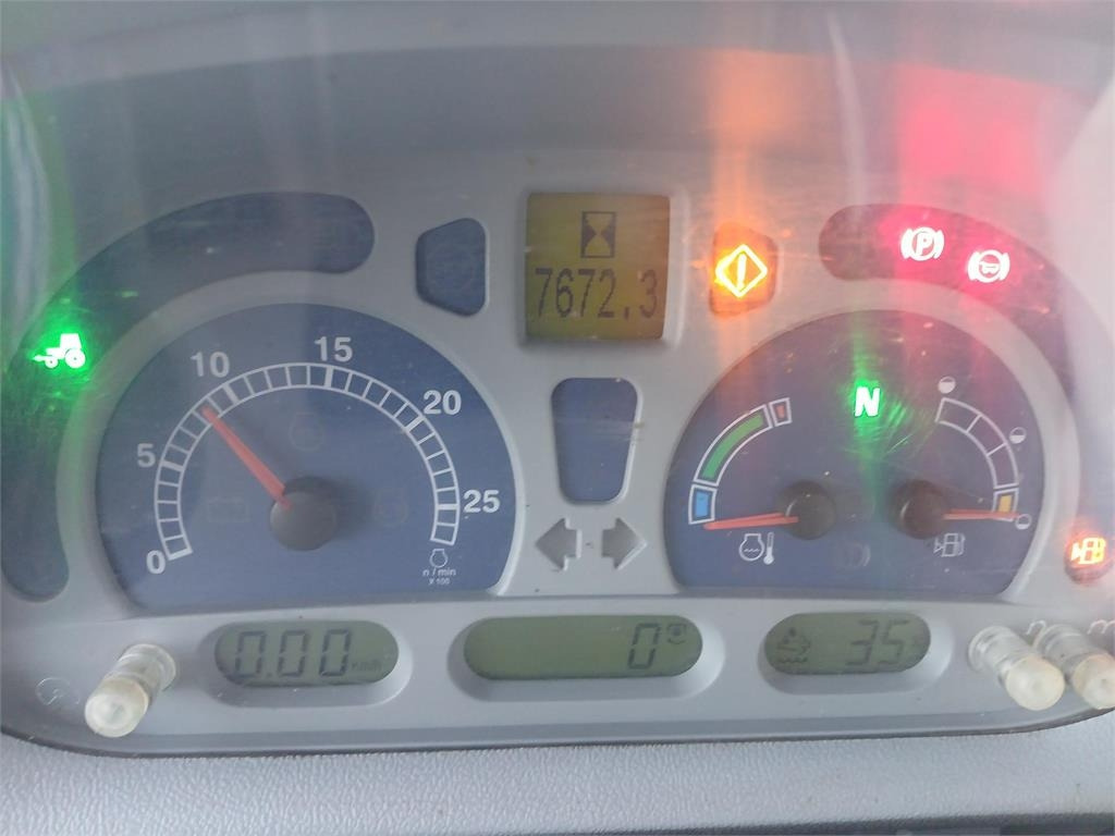 New Holland T7.260 PC SWII - Трактор: фото 4 New Holland T7.260 PC SWII - Трактор: фото 4