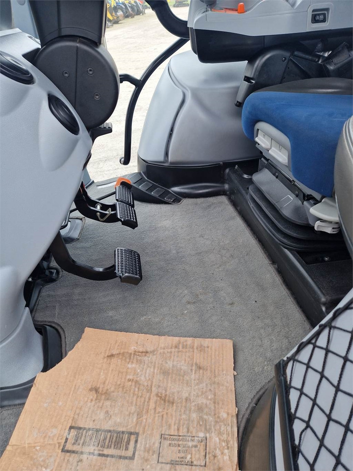 New Holland T7.270AC STAGE V - Трактор: фото 5 New Holland T7.270AC STAGE V - Трактор: фото 5