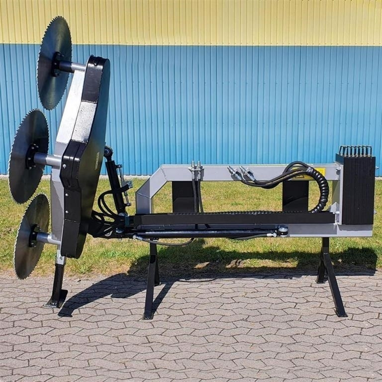 Dk-Tec - Косилка-измельчитель/ Мульчер: фото 1 Dk-Tec - Косилка-измельчитель/ Мульчер: фото 1