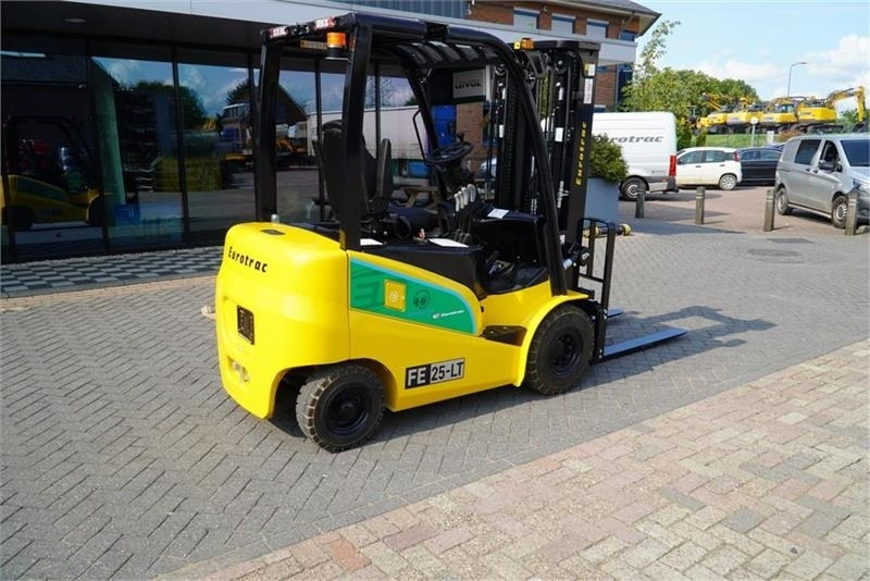 Eurotrac EL TRUCK - Электропогрузчик: фото 3 Eurotrac EL TRUCK - Электропогрузчик: фото 3