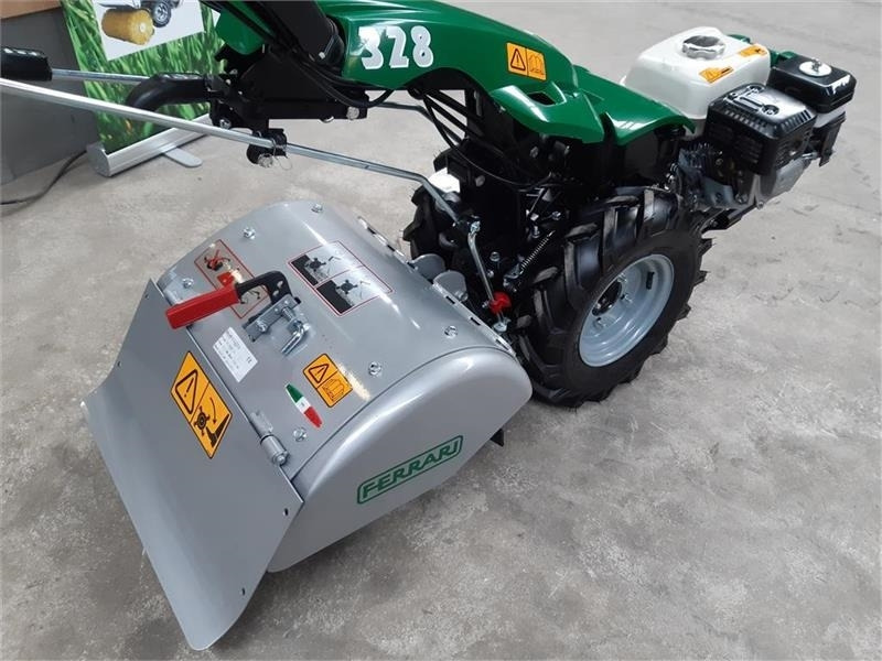 Ferrari 328 - Коммунальный трактор: фото 5 Ferrari 328 - Коммунальный трактор: фото 5