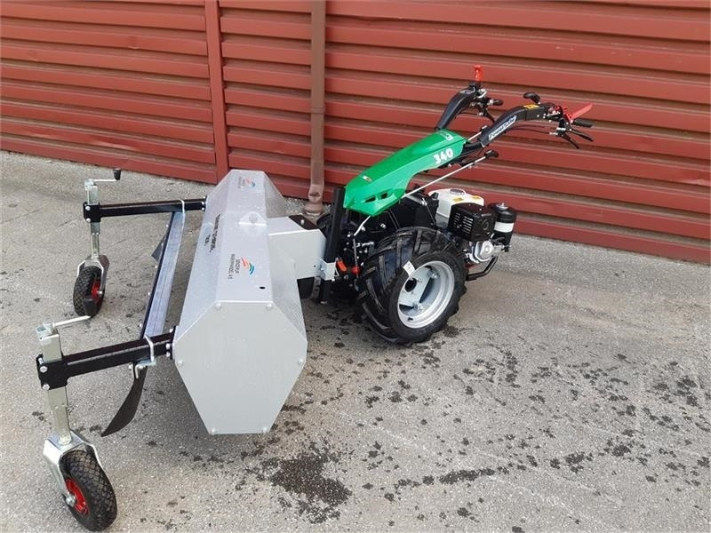 Ferrari 340 el-start stenrive - Коммунальный трактор: фото 2 Ferrari 340 el-start stenrive - Коммунальный трактор: фото 2