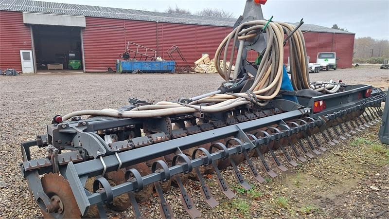 Inter-Tech 7,5 MTR disc nedfælder - Цистерна для жидкого навоза: фото 3 Inter-Tech 7,5 MTR disc nedfælder - Цистерна для жидкого навоза: фото 3