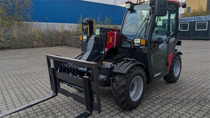 Mole 2615 - Телескопический погрузчик: фото 2 Mole 2615 - Телескопический погрузчик: фото 2