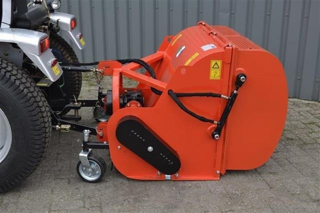 - - - boxer - Навесное оборудование для Коммунальных тракторов: фото 1 - - - boxer - Навесное оборудование для Коммунальных тракторов: фото 1