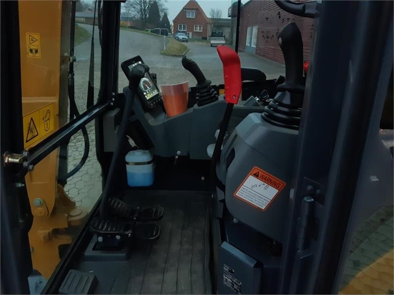 Мини-экскаватор XCMG xe27e: фото 13