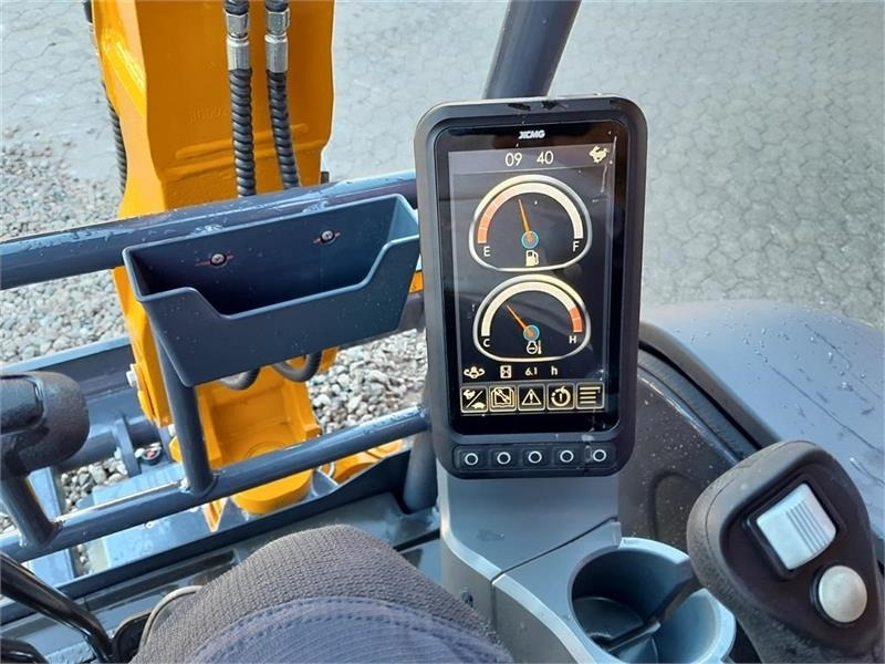 Мини-экскаватор XCMG xe27e u/hus: фото 15 Мини-экскаватор XCMG xe27e u/hus: фото 15