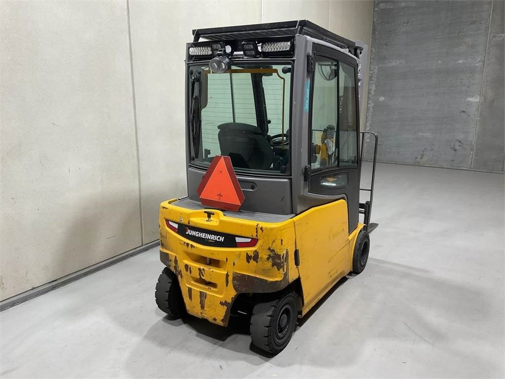 Jungheinrich EFG 320 - Электропогрузчик: фото 2 Jungheinrich EFG 320 - Электропогрузчик: фото 2