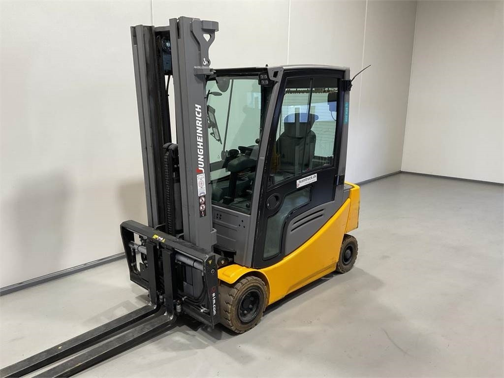 Jungheinrich EFG 320 - Электропогрузчик: фото 4 Jungheinrich EFG 320 - Электропогрузчик: фото 4