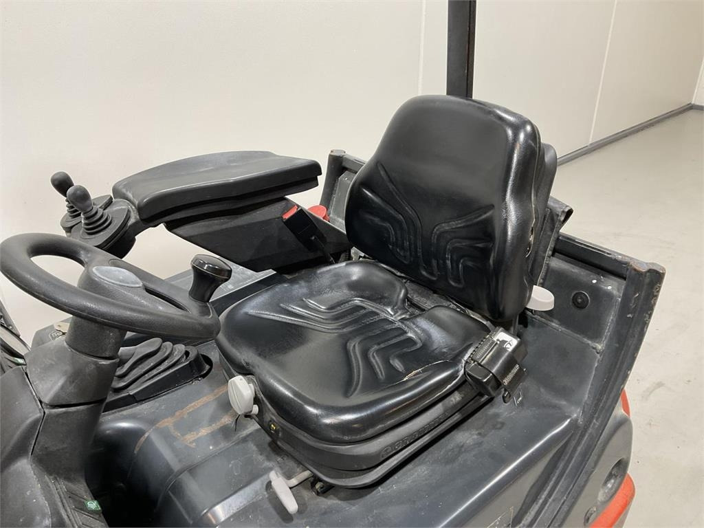 Linde E16C-02 - Электропогрузчик: фото 5 Linde E16C-02 - Электропогрузчик: фото 5