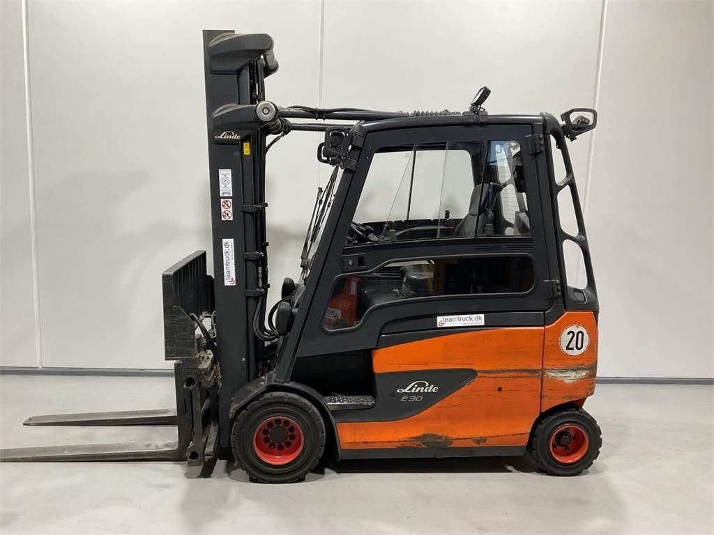 Linde E30/600-02 - Электропогрузчик: фото 3 Linde E30/600-02 - Электропогрузчик: фото 3