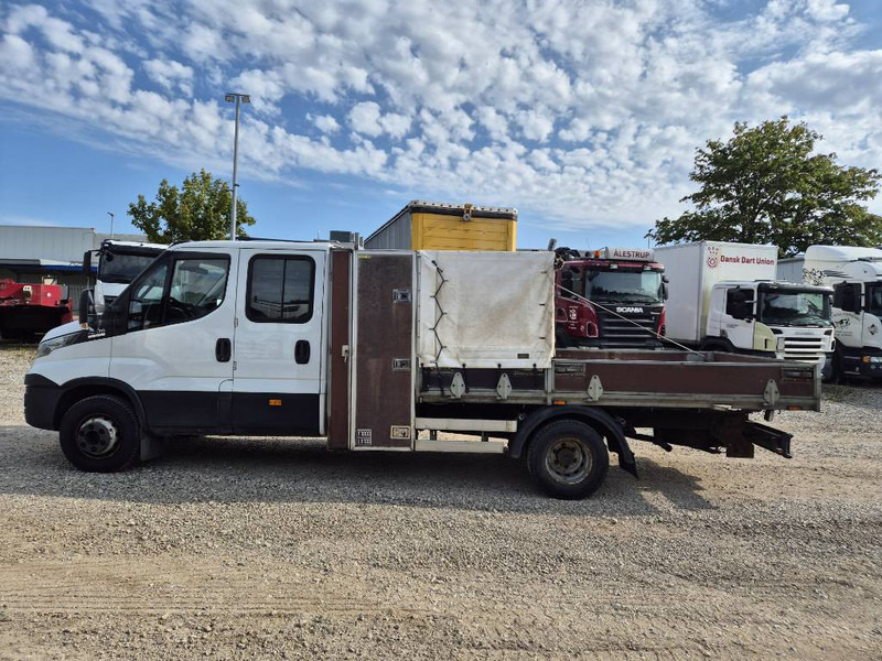 Iveco Daily 70c17 // med lad og presenning - Грузовик бортовой/ Платформа: фото 2 Iveco Daily 70c17 // med lad og presenning - Грузовик бортовой/ Платформа: фото 2